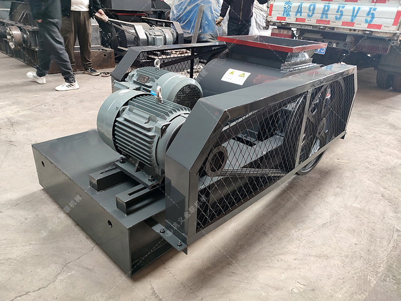 雙齒輥破碎機，如何解決大塊物料破碎的困擾？